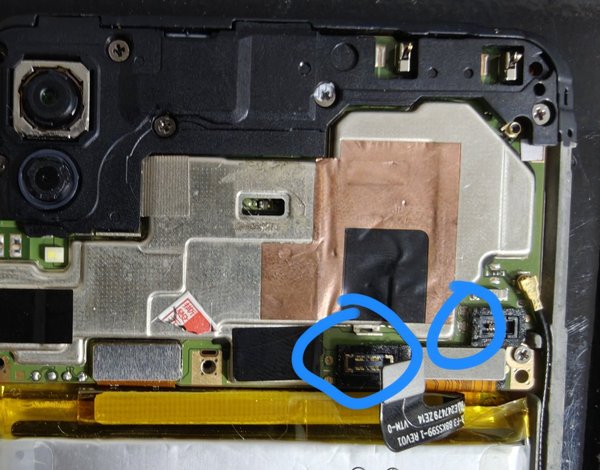 vivo U1 主板与排线位置